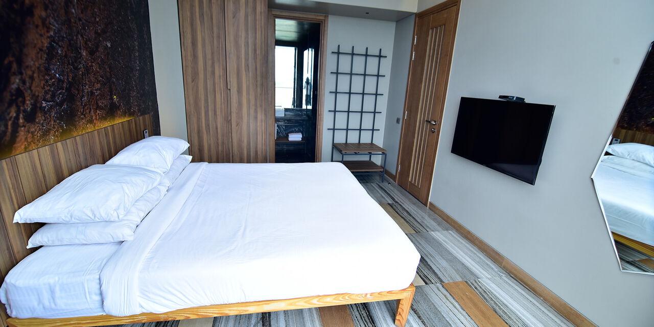 Pune, Travel, 5-Star Resort Near Pune For Luxury Stays & Golf