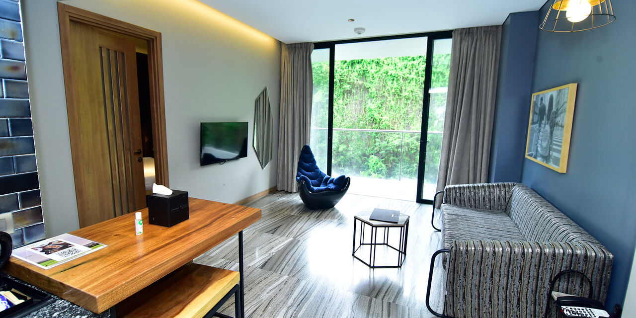 Pune, Travel, 5-Star Resort Near Pune For Luxury Stays & Golf