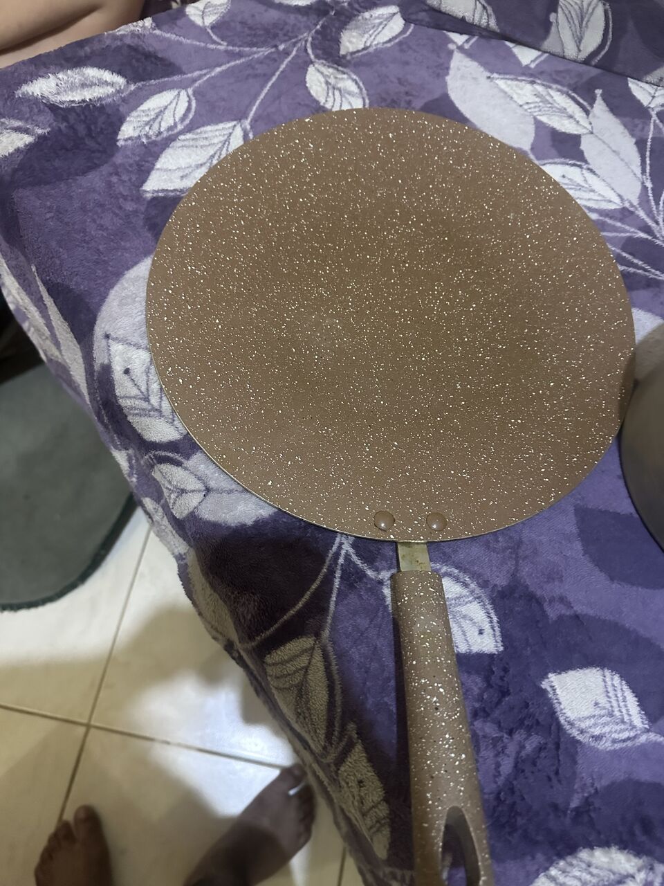 Riyadh, Household Items, SAR 25,  Nonstick Tawaa And Aluminium Pot
