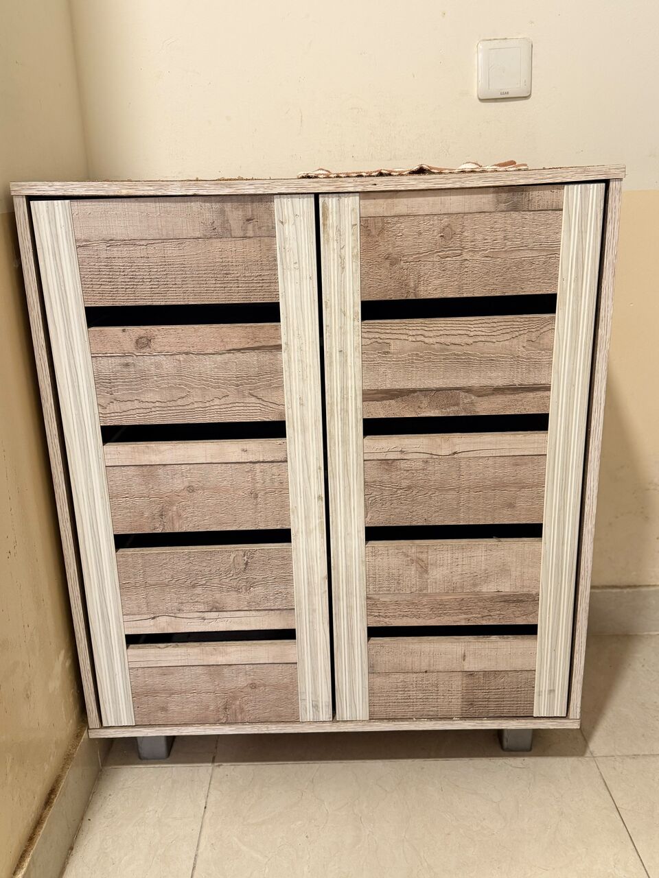 Hidd, Furniture, BHD 100,  Sitting Room Furniture & Decor For Sell
