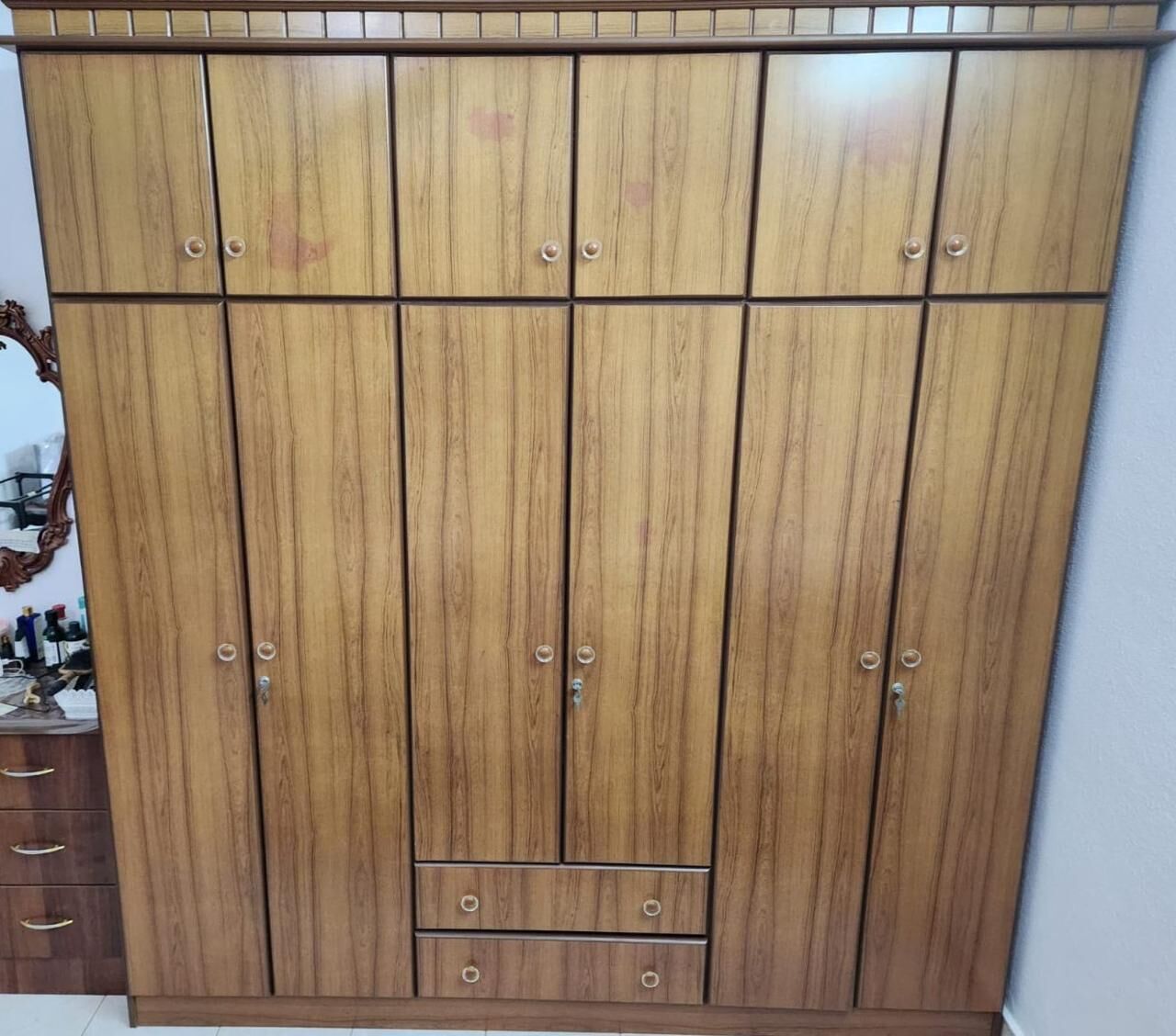 Jeddah, Household Items, Household Items + Three Bedroom Flat (if Needed)