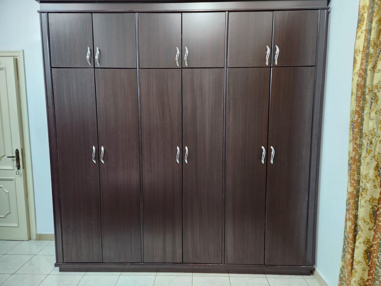 Jeddah, Household Items, Household Items + Three Bedroom Flat (if Needed)