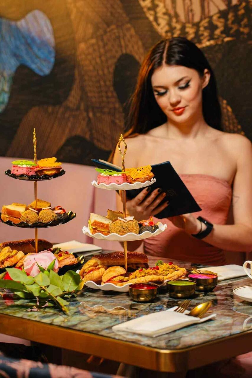 Vancouver, Restaurants, Indian Restaurant Near Me In Downtown Vancouver | Desi Lounge