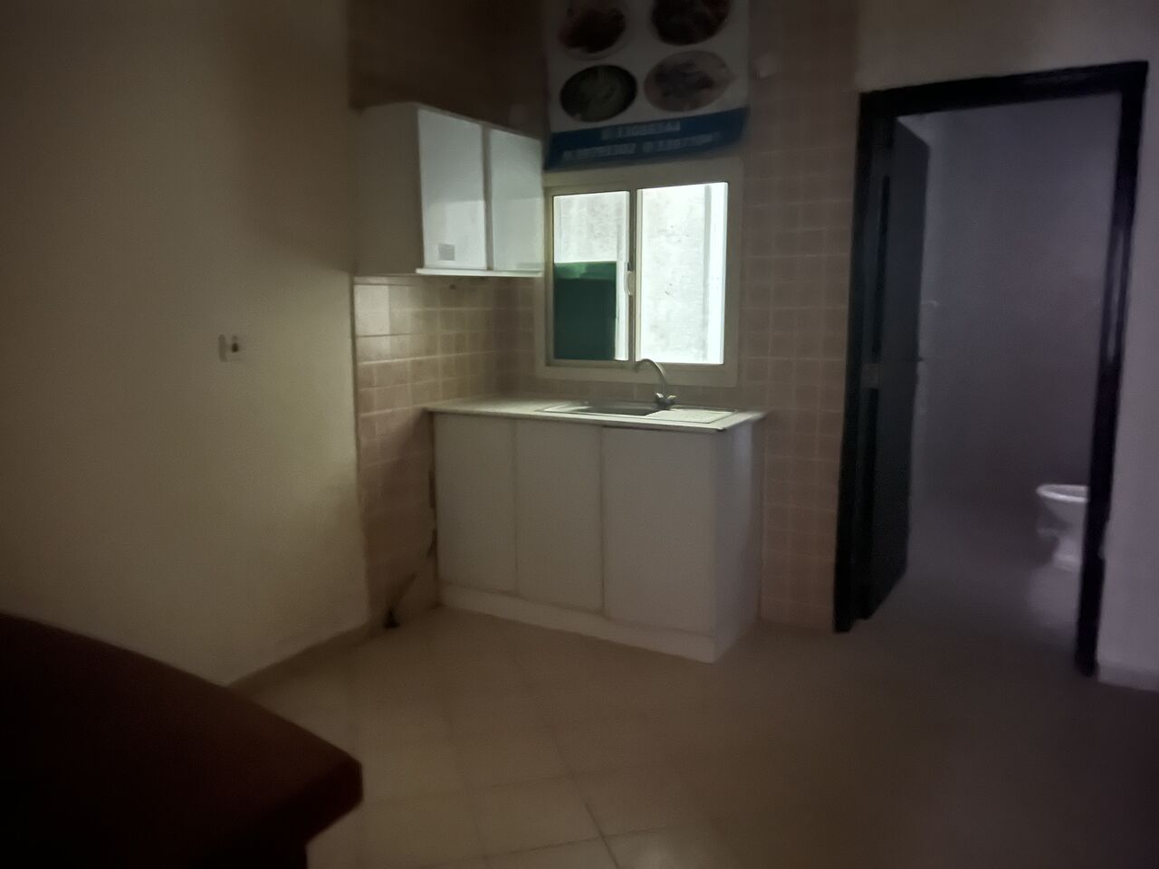 Manama, Apartments, Flats, Houses & Villas, BHD 110/month,  1 BR,  Commercial Flat For Rent