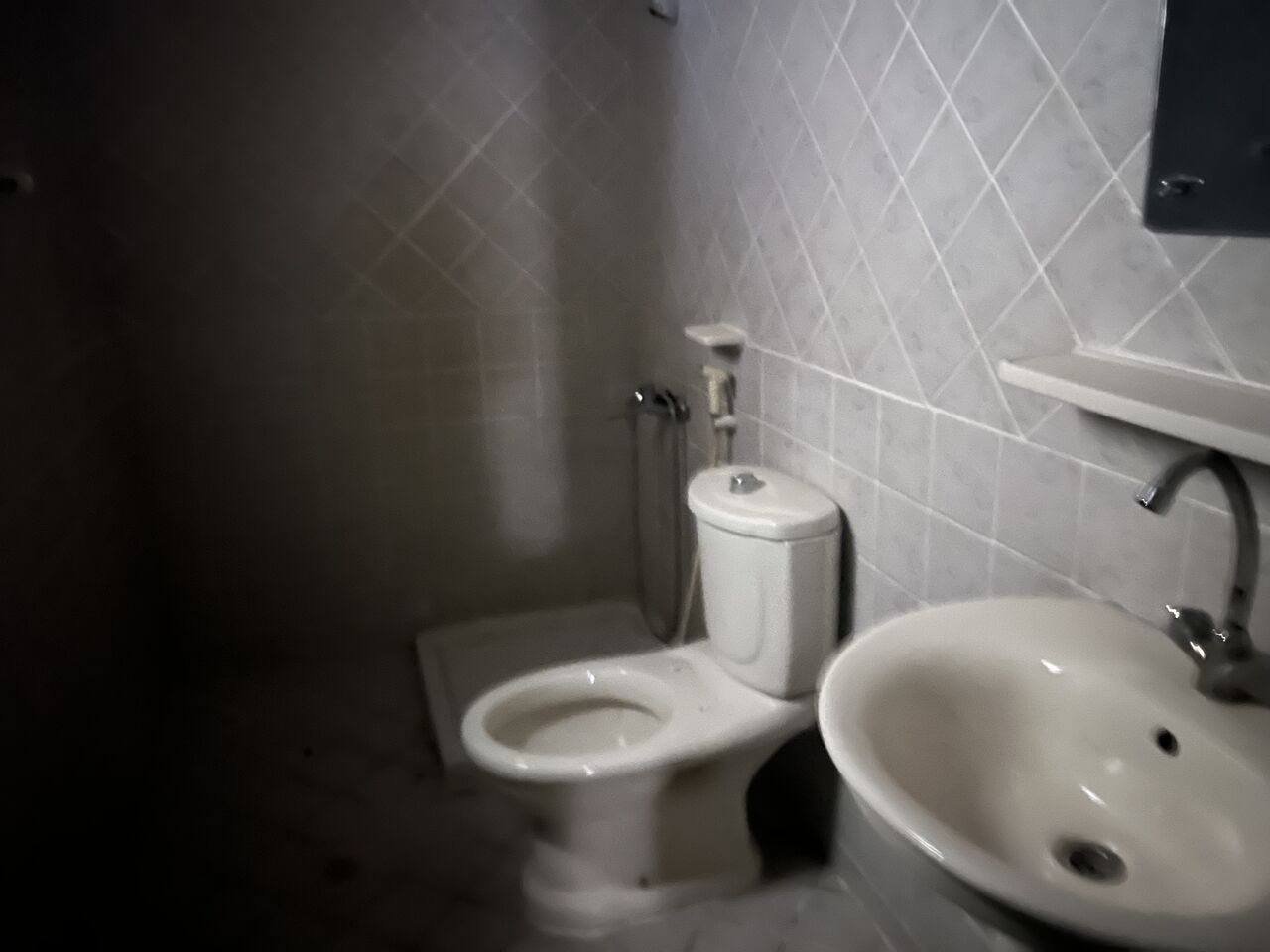 Manama, Apartments, Flats, Houses & Villas, BHD 110/month,  1 BR,  Commercial Flat For Rent