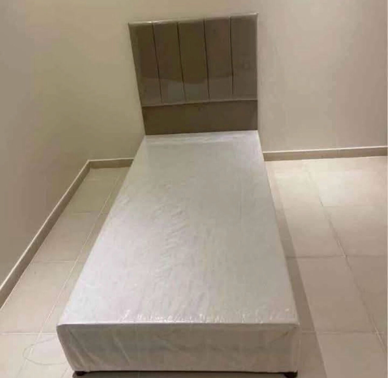 Jeddah, Furniture, SAR 5,  New Best Quality Single Bed Frame Available