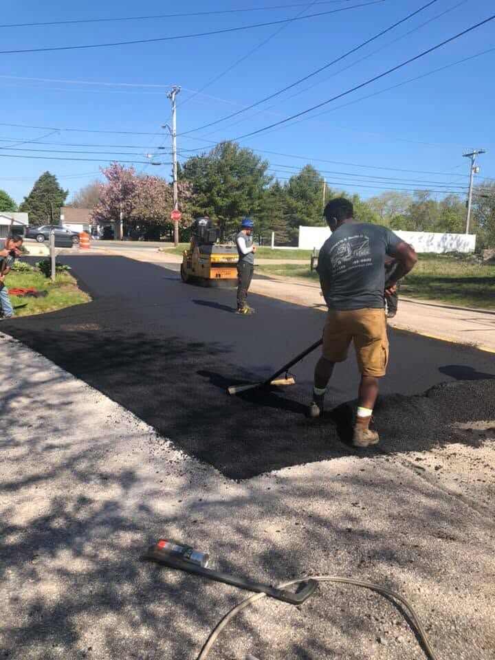 New York, Business, Reliable Asphalt Paving And Driveway Repair Services In Rhode Island