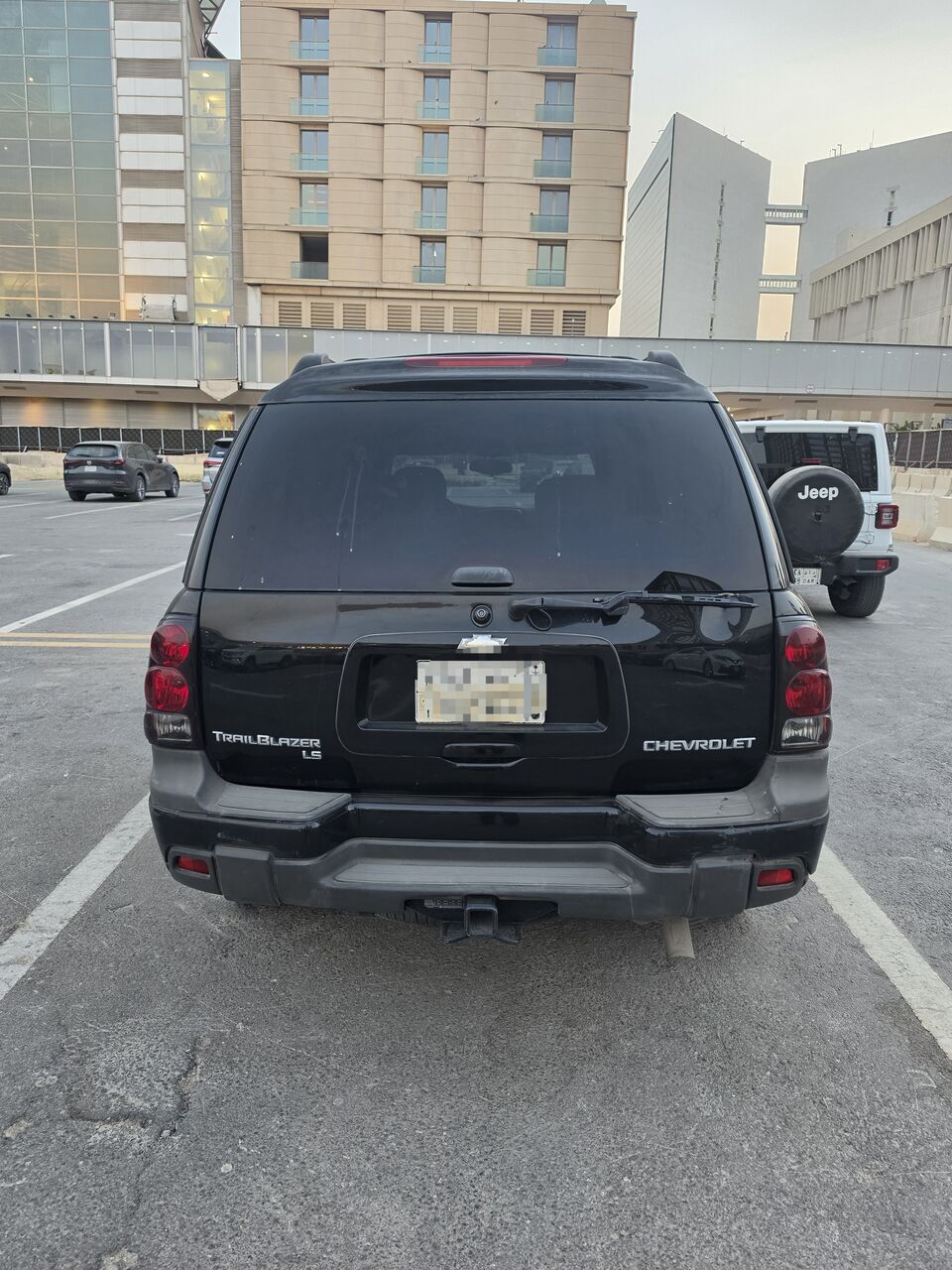 Riyadh, Vehicles, Cars & Trucks , SAR 8700,  Chevralet Trailblazer LS,  2006,  Automatic,  198000 KM,    Model For Sale