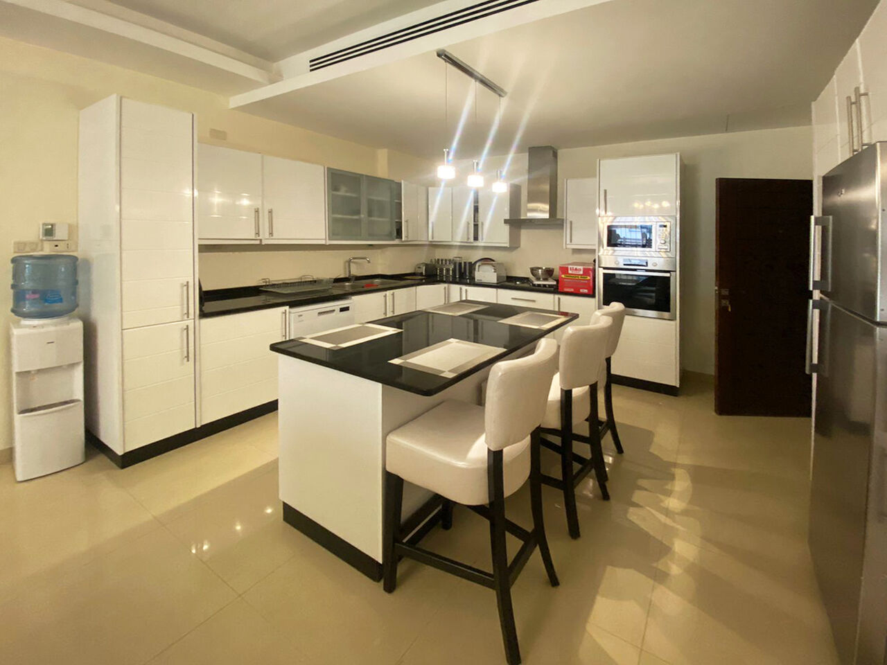 Abdoun, Apartments, Flats, Houses & Villas, JOD 15000/year,  Furnished,  2 BR,  110 Sq. Meter,  Abdoun Near The Dutch Embassy