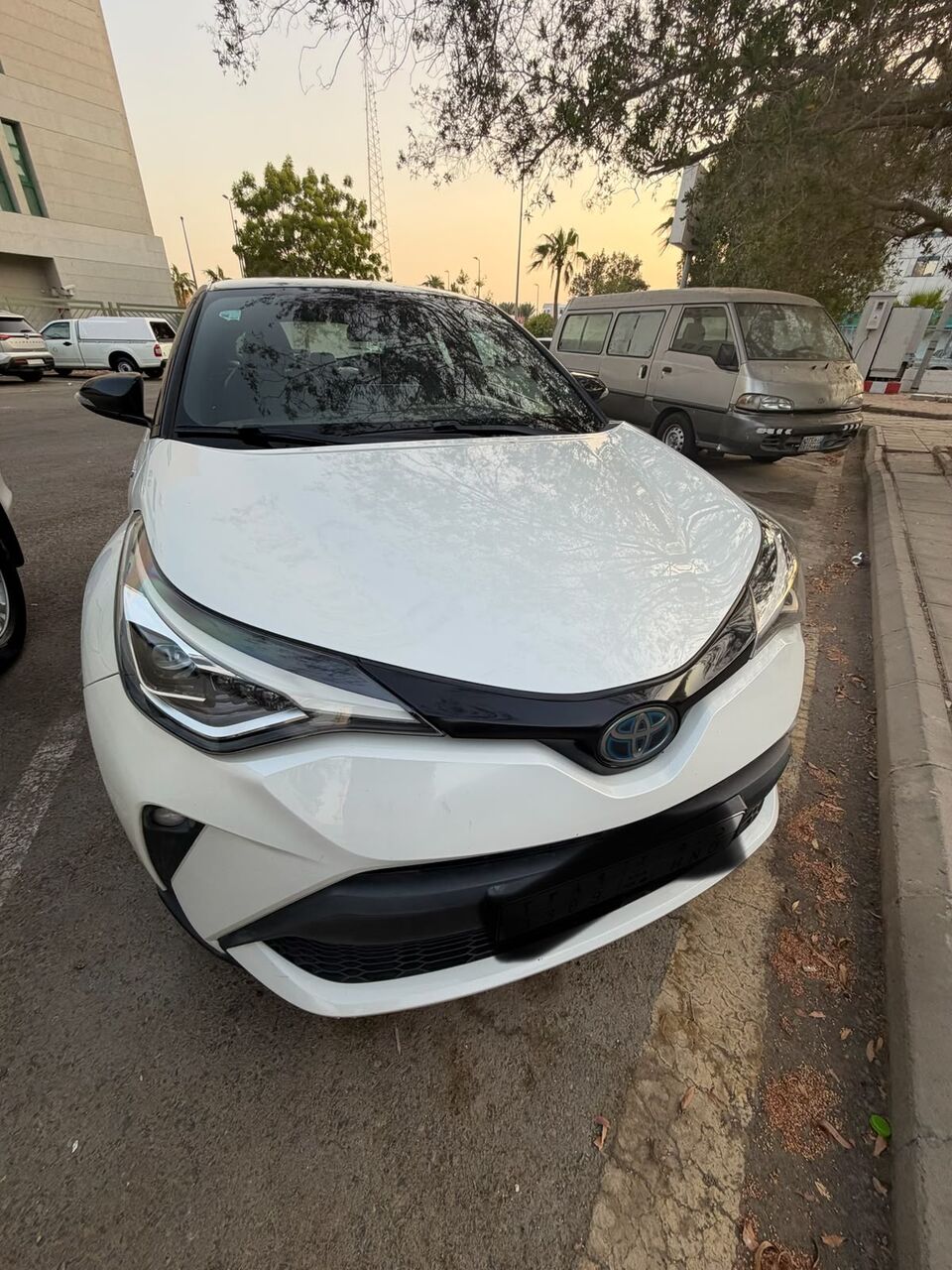 Jeddah, Vehicles, Cars & Trucks , SAR 50000,  Toyota C-HR,  2020,  Automatic,  190000 KM,  TOYOTA CHR  1.8 L Excel