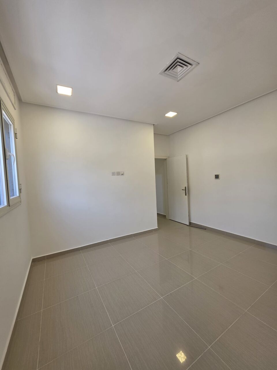 Salwa, Apartments, Flats, Houses & Villas, KWD 500/month,  3 BR,  For Rent In Salwa, For Expat Families Only: A 3-bedroom Apartment.