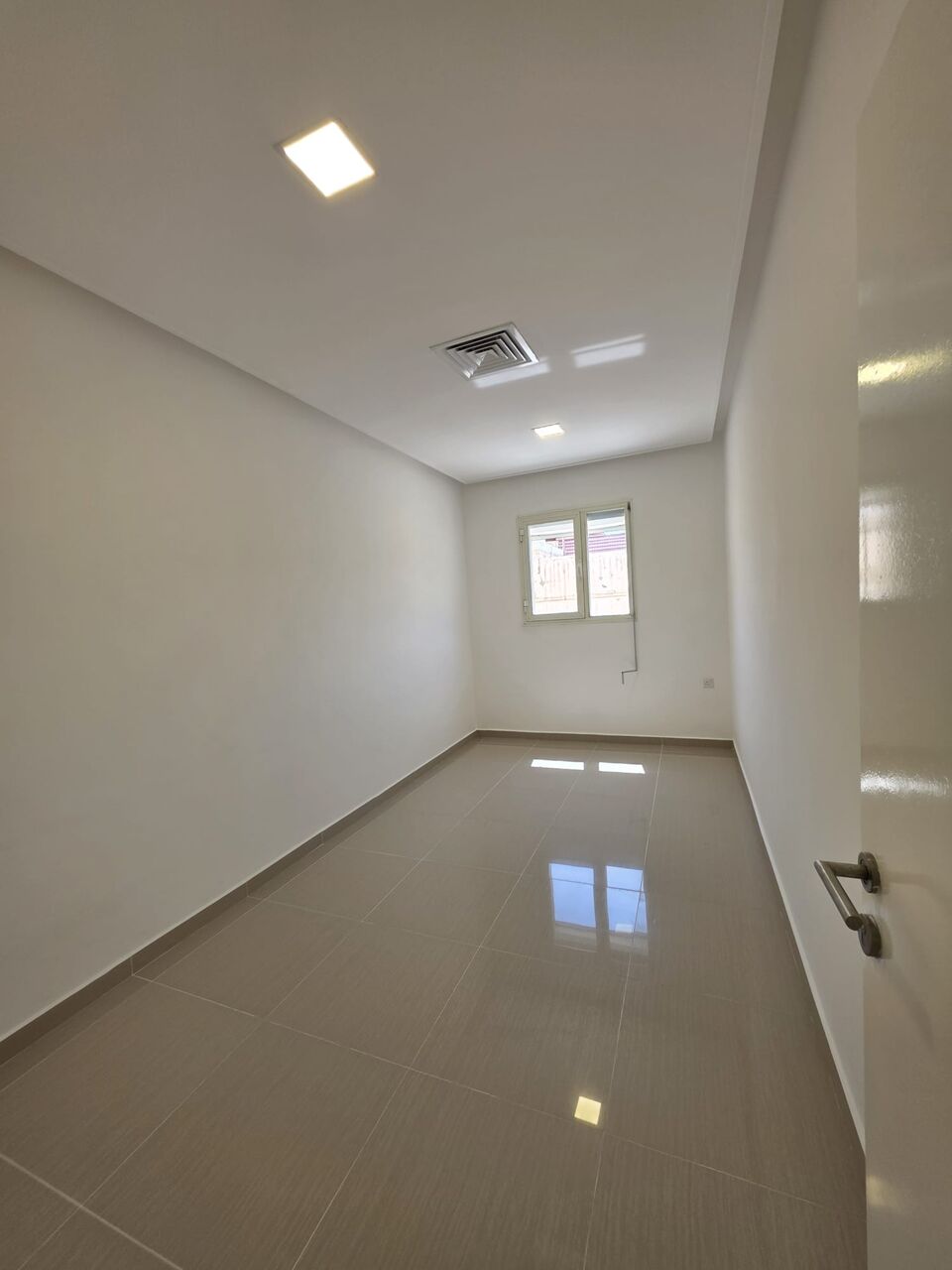 Salwa, Apartments, Flats, Houses & Villas, KWD 500/month,  3 BR,  For Rent In Salwa, For Expat Families Only: A 3-bedroom Apartment.