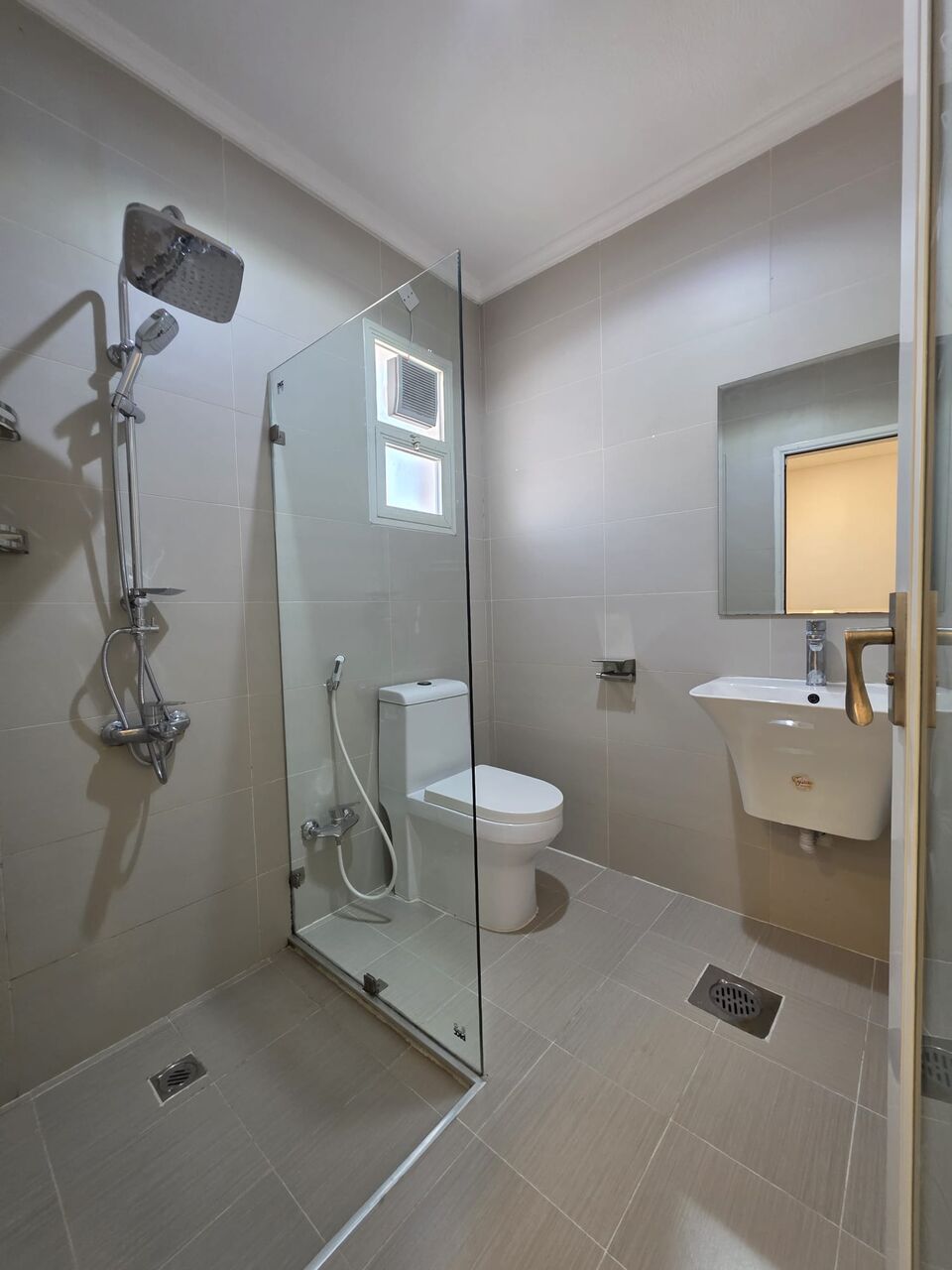 Salwa, Apartments, Flats, Houses & Villas, KWD 650/month,  4 BR,  For Rent In Salwa, For Expat Families Only: