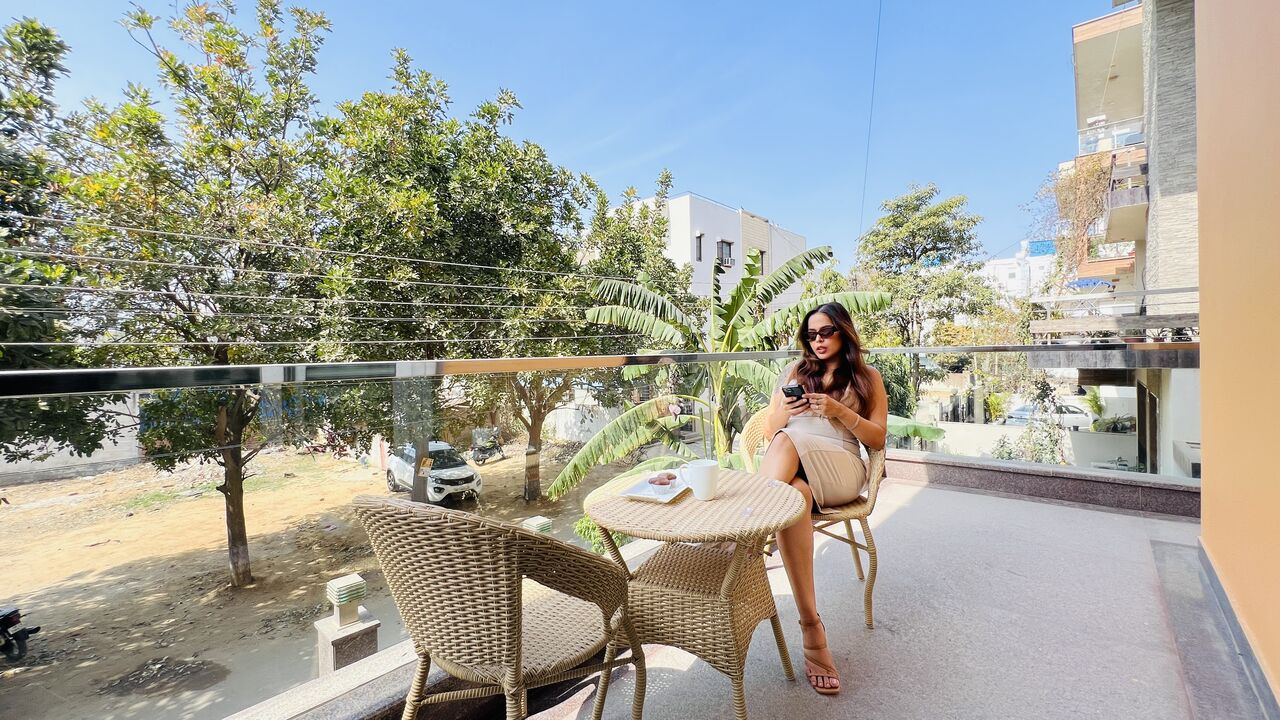 Gurgaon, Apartments, Flats, Houses & Villas, INR 15500/month,  Furnished,  1800 Sq. Feet,  Luxury Three Bedroom Apartments Gurgaon