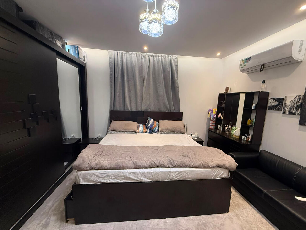 Jeddah, Furniture, SAR 2000,  Bed, Side Tables And Dressing Table Set For Sale
