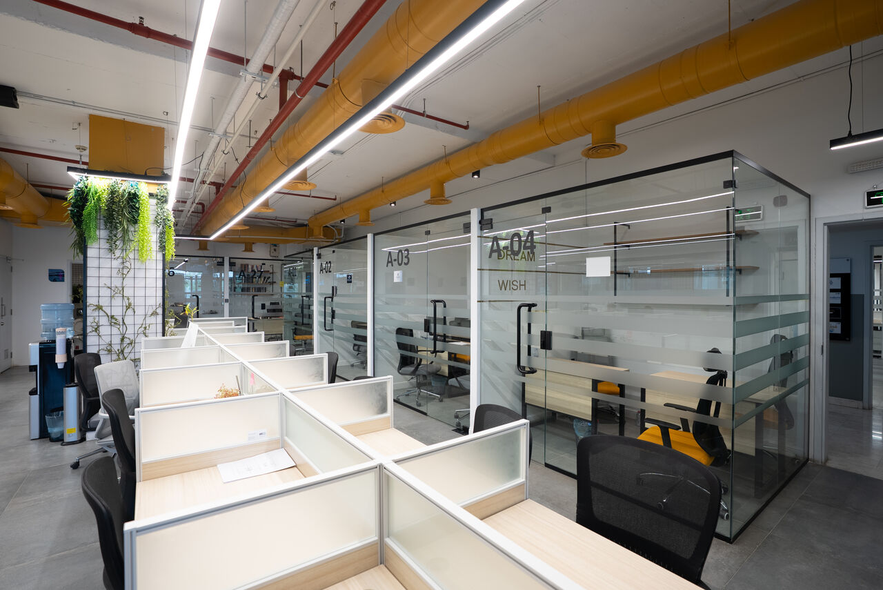 Riyadh, Offices, SAR 1000,  9000 Sq. Meter,  Furnished Offices For Rent In As-Suwaidi District