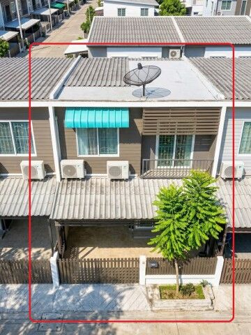 Bangkok, Villas, THB 11998,  17 Sq. Feet,  Bangna KM.10 Mega Bangna 1.5 Km. 18 Sq M. 140 Sq M. With Furniture, 2-story Townhouse, 3