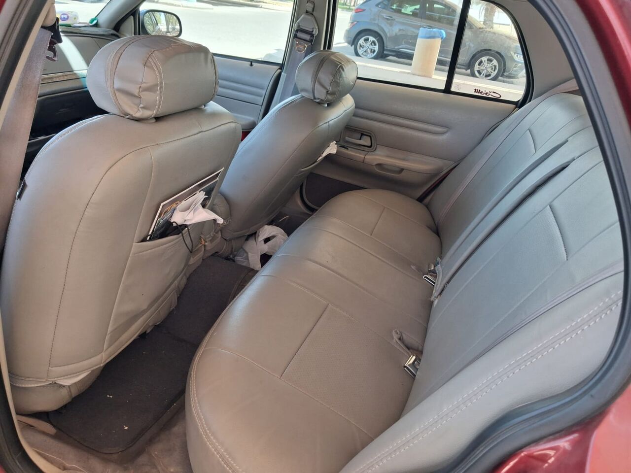 Yanbu, Vehicles, Cars & Trucks , SAR 14000,  Ford Crown Victoria,  2000,  Automatic,  450000 KM,  Sar 14000, Crown Victoria , Transmission  , Serious Buyer Contact Only