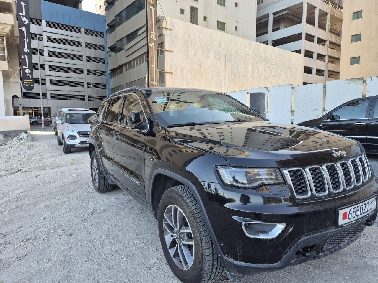 Manama, Vehicles, Cars & Trucks , BHD 7500,  Jeep Cherokee,  2020,  Automatic,  79400 KM,  Agency Maintained  For Sale