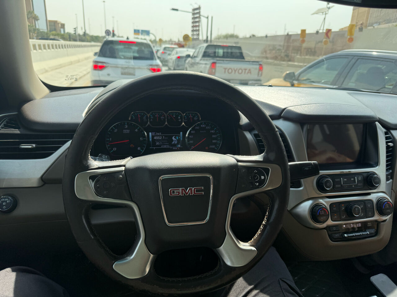 Riyadh, Vehicles, Cars & Trucks , SAR 60000,  Gmc Yukon,  2017,  Automatic,  412000 KM,   SLE