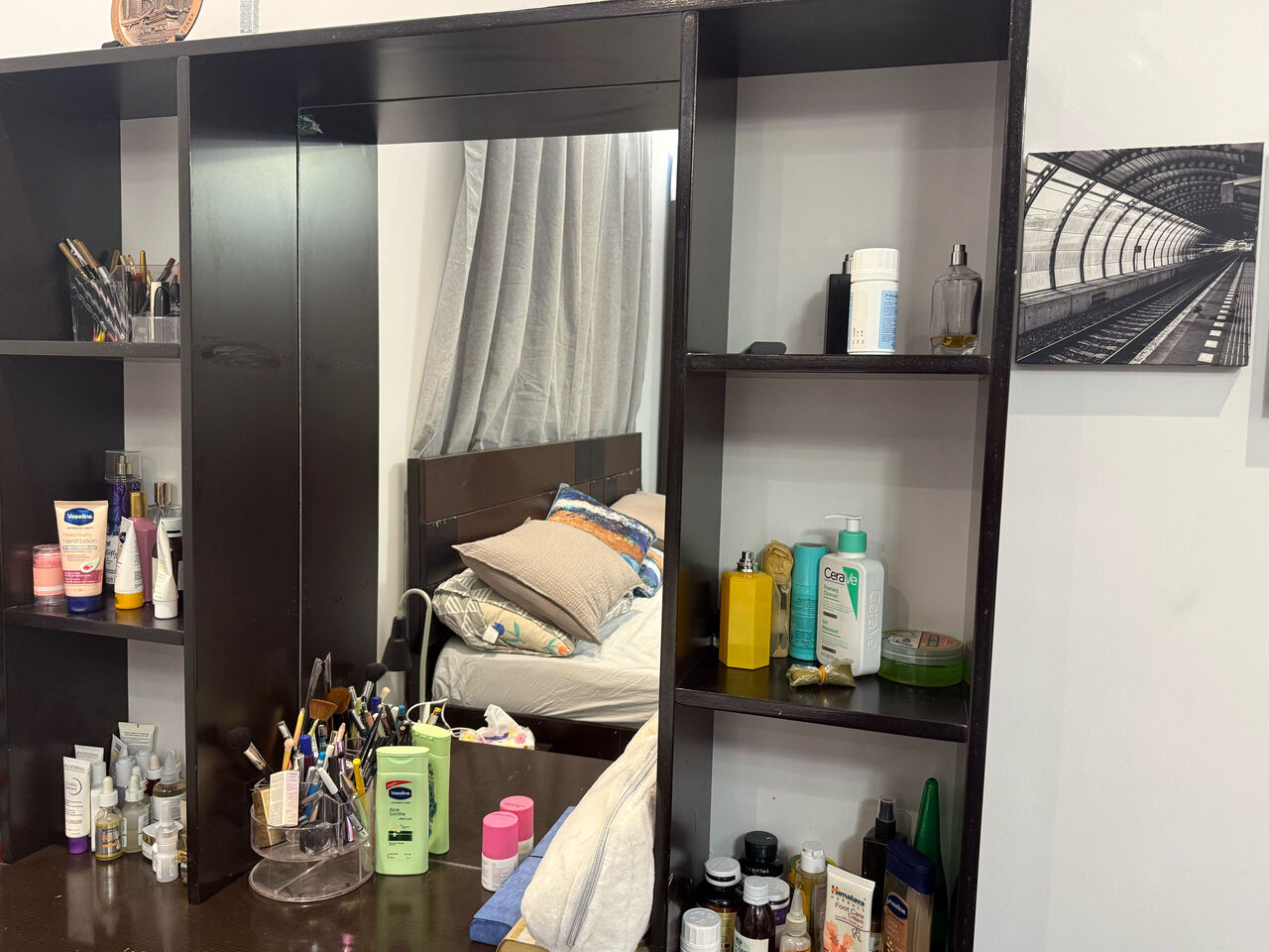 Jeddah, Furniture, SAR 2000,  Bed Set With Dressing And Side Tables For Sale