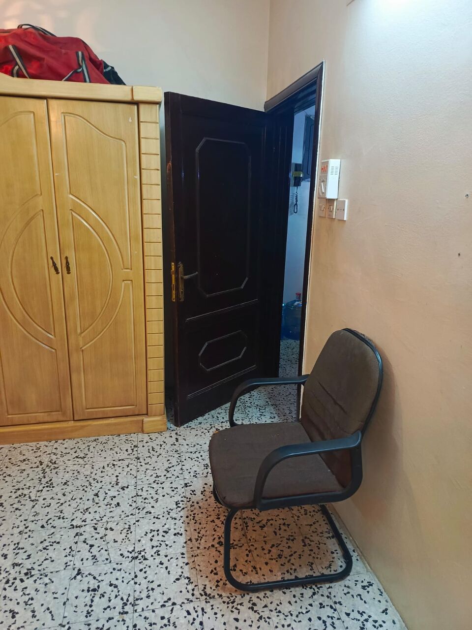 Al Wizarat, Rooms for Rent, SAR 1200/month,  Furnished,  20 Sq. Meter,  Big Furnished Room For Rent &ndash; Separate Entrance | Family Apartment | SAR 1,200/month