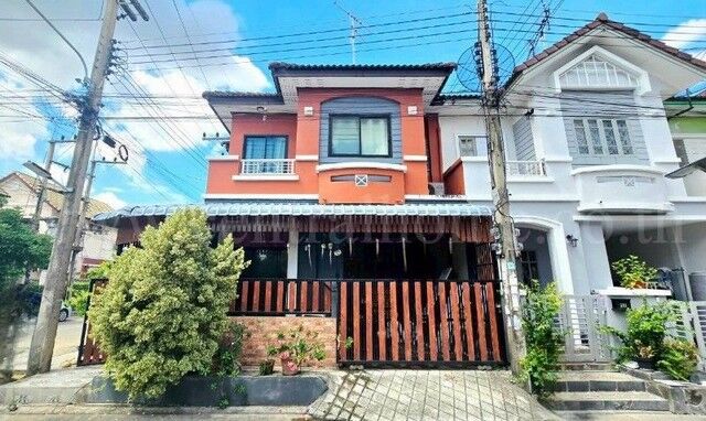 Bangkok, Real Estate For Sale, THB 1990000,  3 BR,  24 Sq. Feet,  Discounted Townhome, Baan Warangkun Rangsit - Khlong Sam, Ready To Move In, Cheap Price,