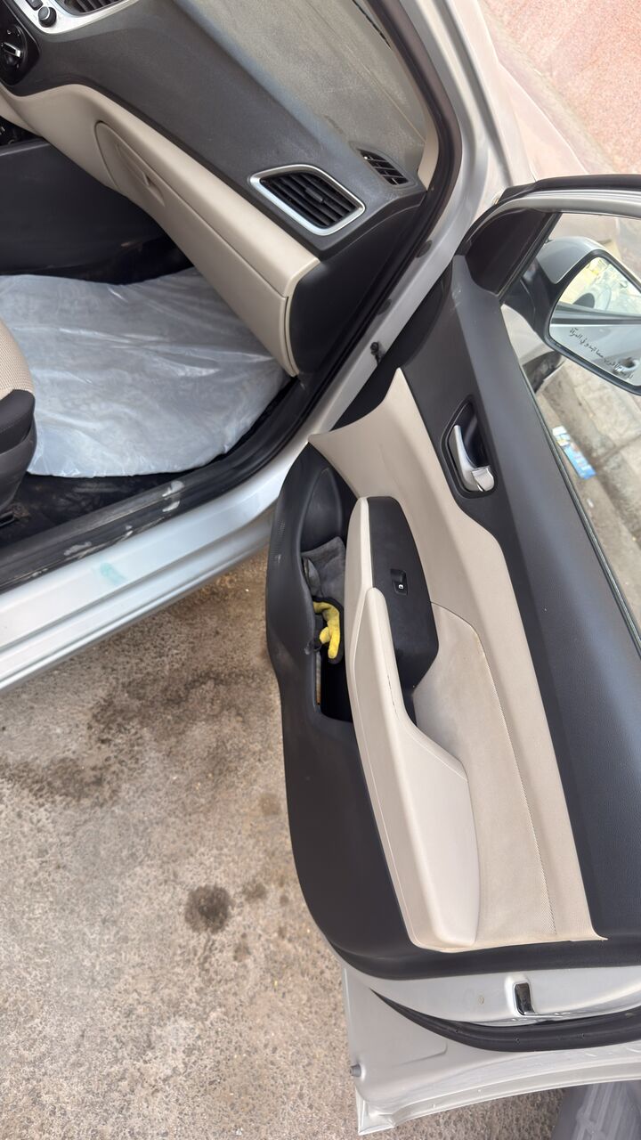 Riyadh, Vehicles, Cars & Trucks , SAR 26000,  2018,  2018,  Automatic,  325000 KM,