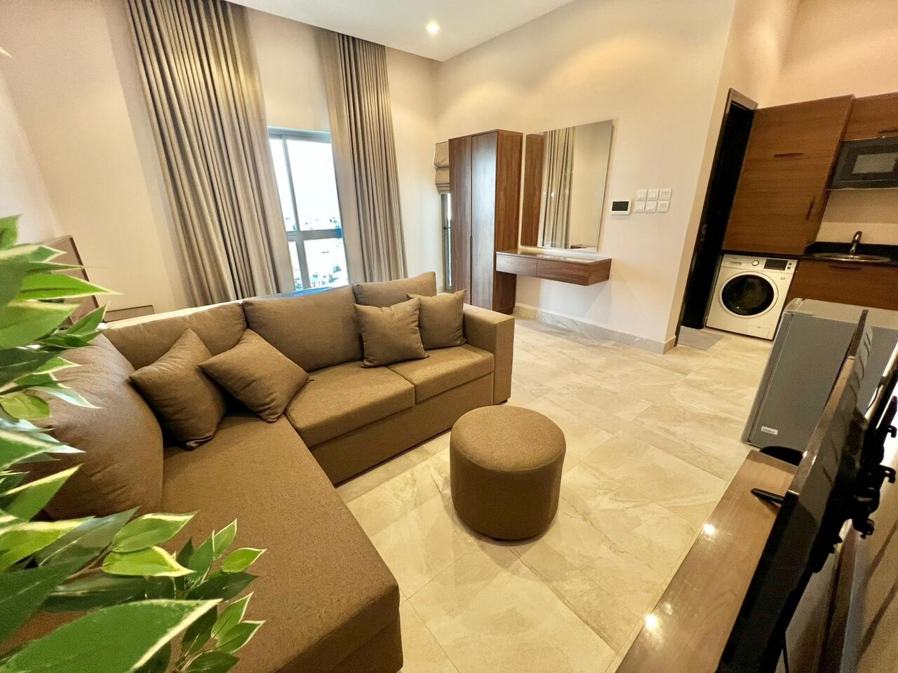 Busaiteen, Apartments, Flats, Houses & Villas, BHD 260/month,  Furnished,  Studio,  30 Sq. Meter,  Fully Furinshed Studio For Rent In Busiteen Near King Hamad Hospital