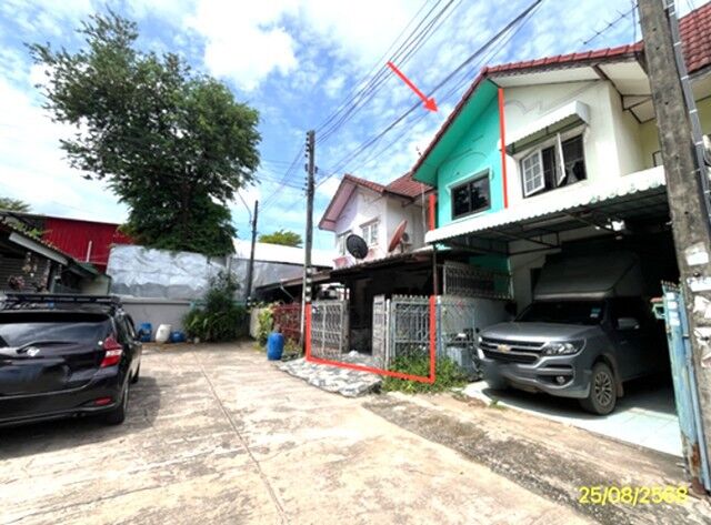 Bangkok, Real Estate For Sale, THB 1285000,  6 BR,  16 Sq. Feet,  Townhouse For Sale In Pathum Thani, Suan Thong 7 Project, Lam Luk Ka District, Sawai