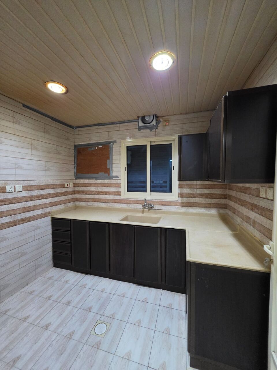 Thuqbah, Apartments, Flats, Houses & Villas, SAR 20600/year,  3 BR,  3 Bedrooms | 2 Bathrooms 1 Kitchen | 1 Living Room 2 Entrances ---