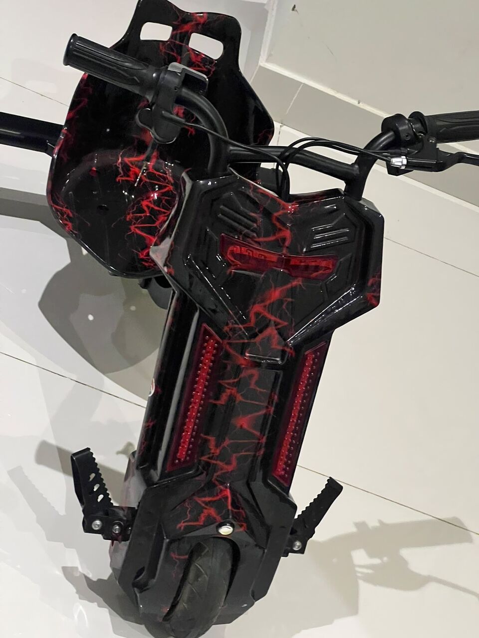 Manama, Household Items, BHD 30,  Kids Electric Ride-On Bike / Scooter For Sale 🏍️