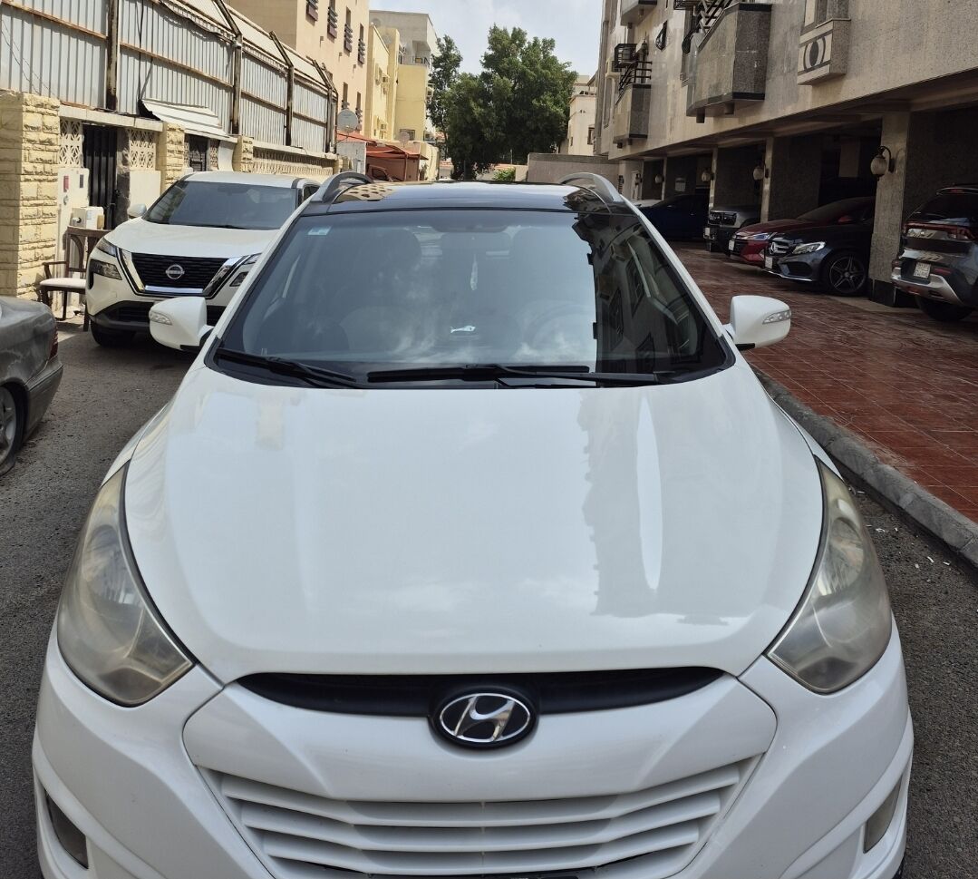 Riyadh, Vehicles, Cars & Trucks , SAR 26000,  Hyundai Tucson,  2012,  Automatic,  343650 KM,    For Sale