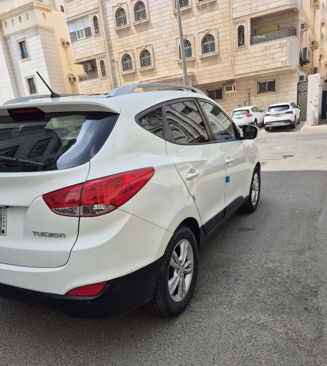 Riyadh, Vehicles, Cars & Trucks , SAR 26000,  Hyundai Tucson,  2012,  Automatic,  343650 KM,    For Sale
