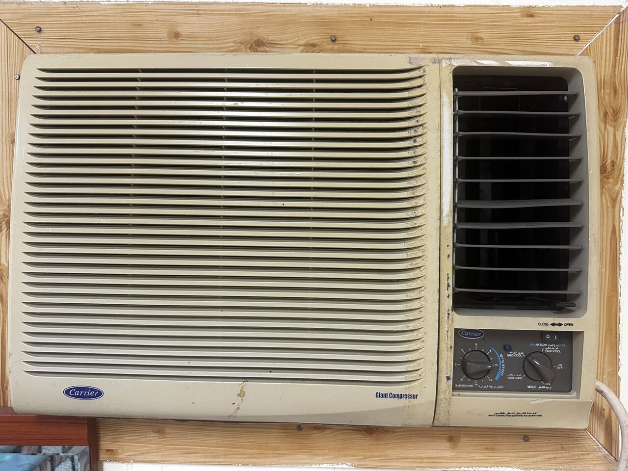 Al Jubail Al Balad, Air Conditioners, SAR 550,  Brand: Carrier  Type: Window AC