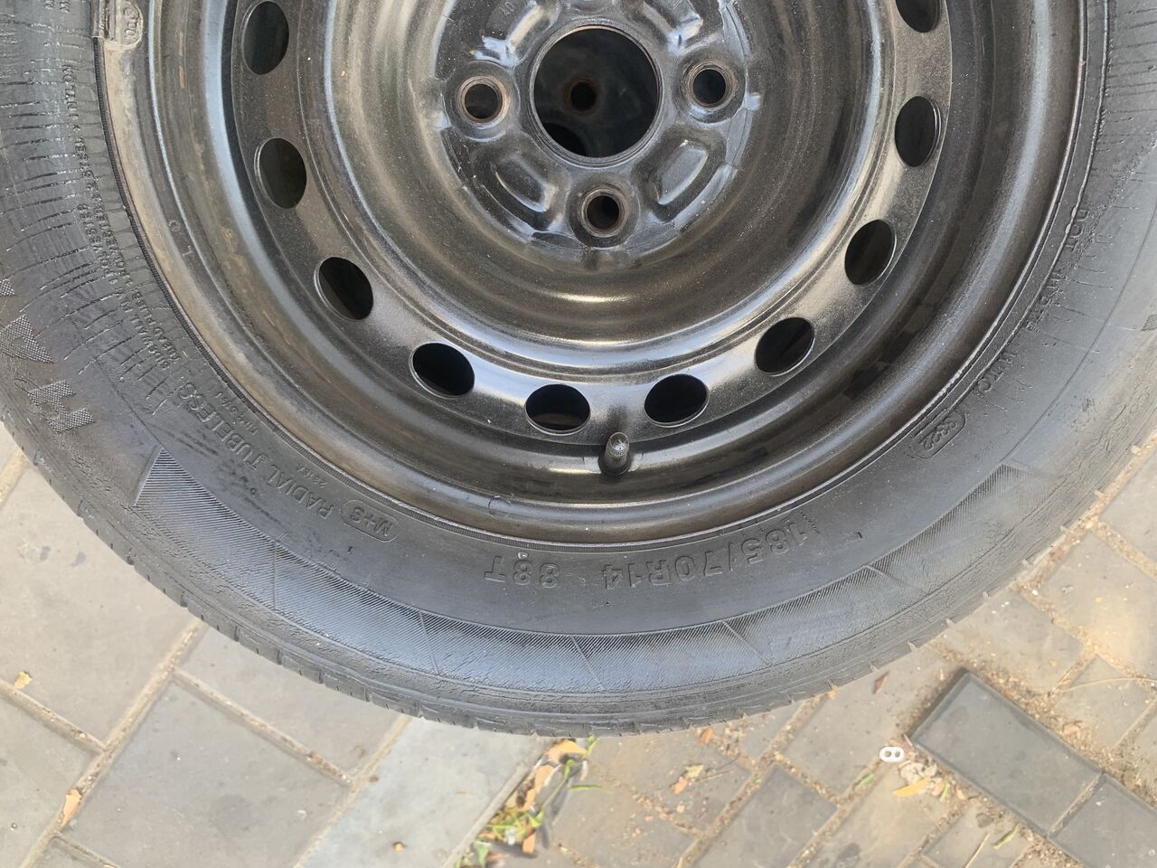 Jeddah, Household Items, SAR 350,  14&times;5J Wheels Rims And Tyres For Sale And Tyre 185/75/14 Rim Size 14