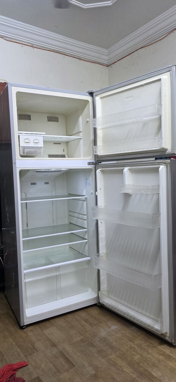 Jeddah, Appliances, SAR 600,  Fridge For Sale In Aziziya Jeddah Near Girls Indian International School.