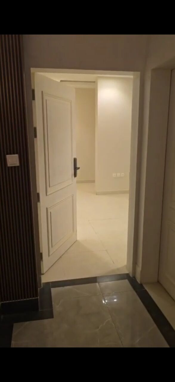 Khobar, Apartments, Flats, Houses & Villas, SAR 25000/year,  3 BR,  . Sq. Meter,  Al-Khobar, Al-Hamra Neighborhood, Close To The Bahrain Bridge Gate, Near Al-Shubaili Qarai