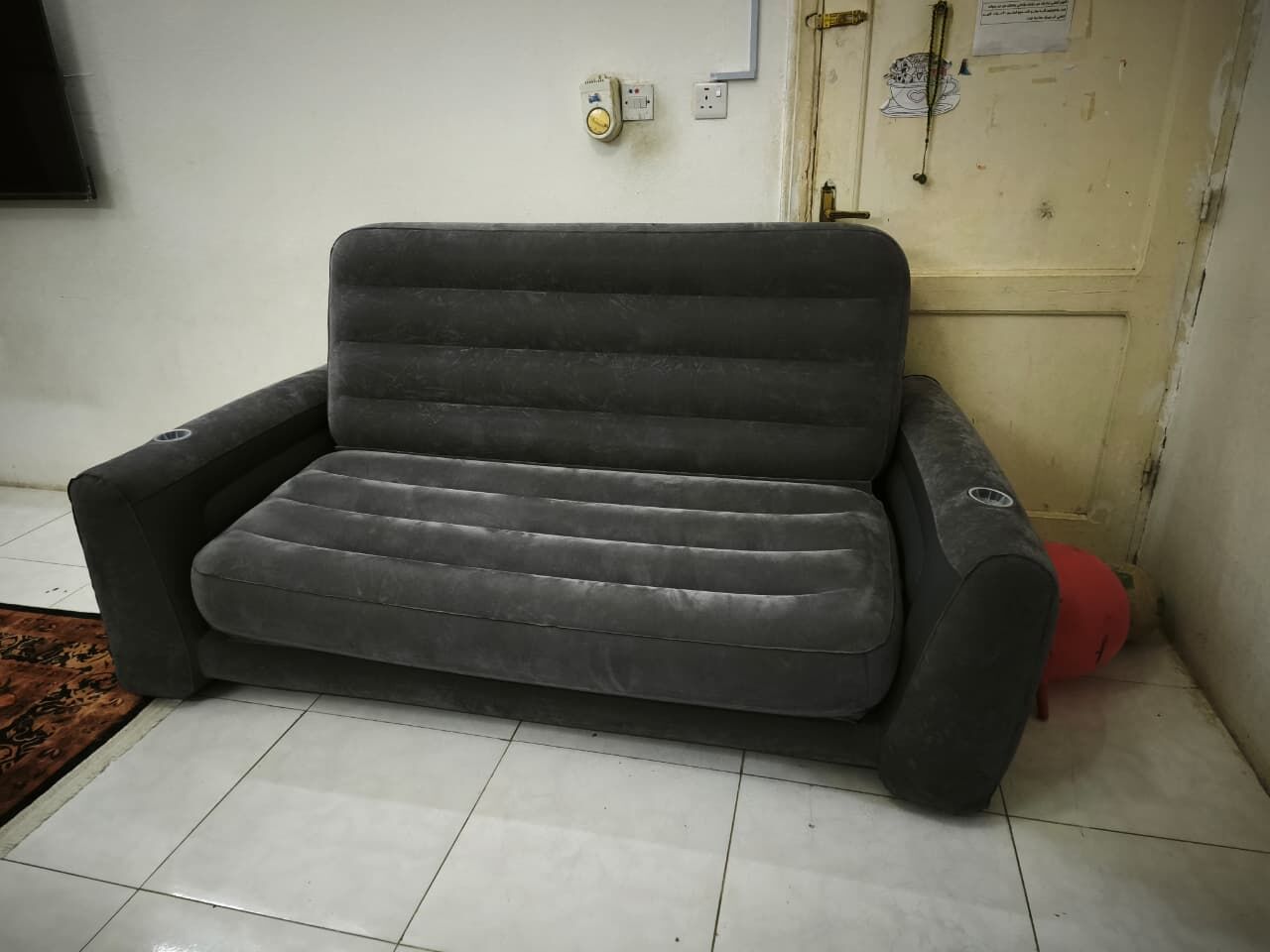 Riyadh, Furniture, SAR 200,  كنب سرير هوائي (2 في 1) مريح وعملي جداً