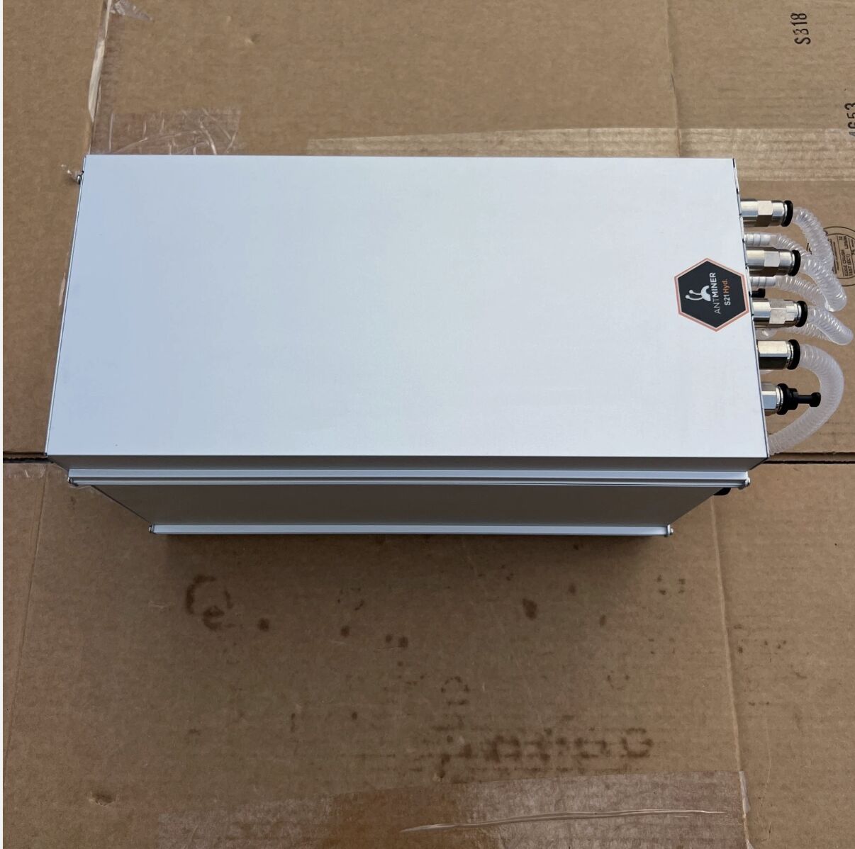 Amsterdam, Software, EUR 3150,  New Bitmain Antminer S21 XP Hyd Bitcoin Miner