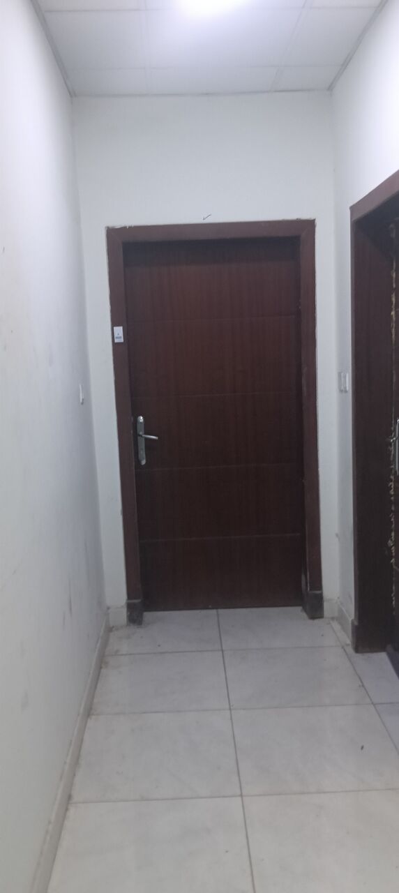 Dammam, Rooms for Rent, SAR 700/month,  3 Room Ka Flat Hai Our 2 Room Khali Hai 2 Toilet Our 1kichan Hai Electric Bil Teno Room Pr