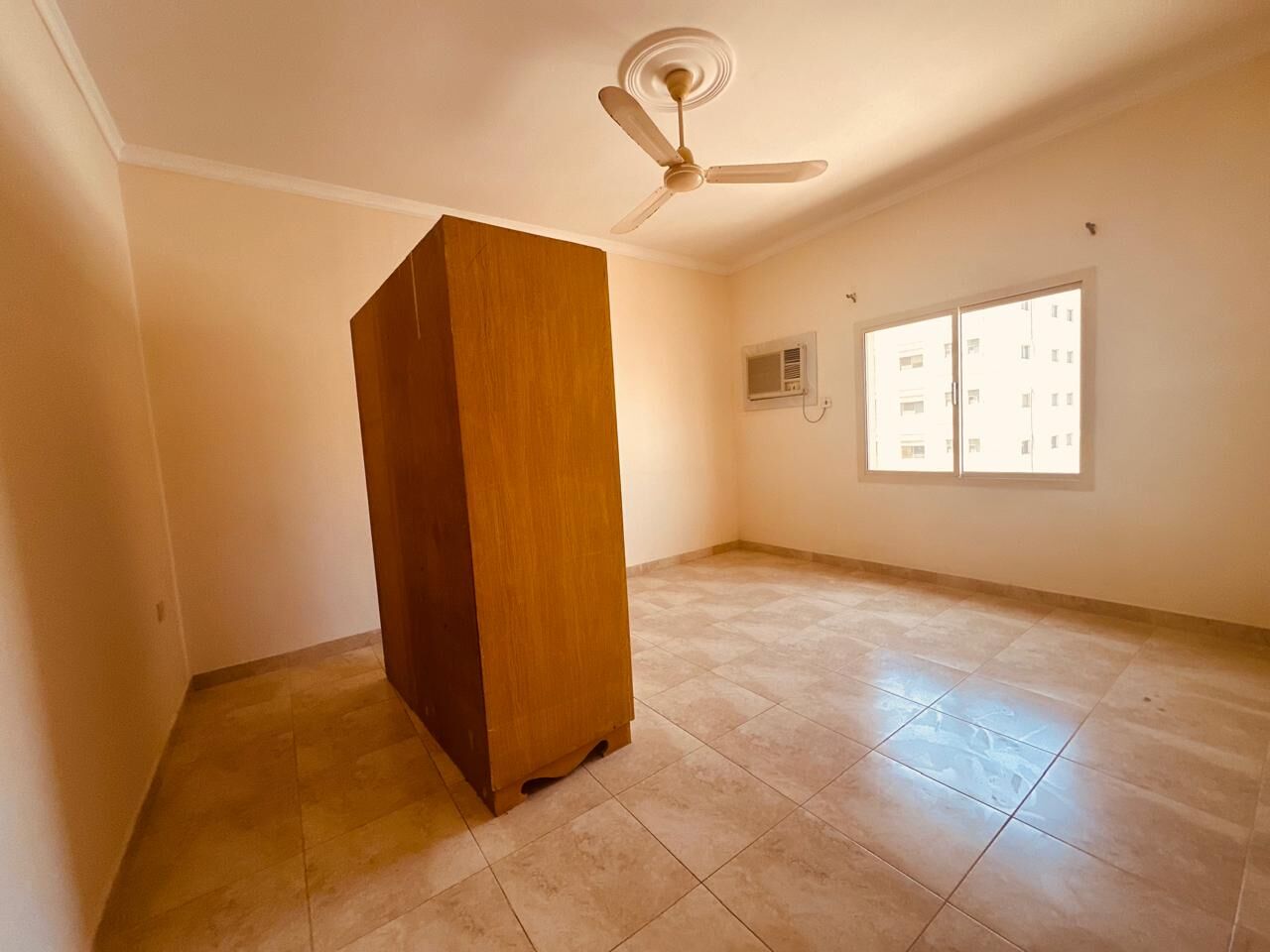 Mahooz, Apartments, Flats, Houses & Villas, BHD 200/month,  2 BR,  SEMI FURNISHED TWO BEDROOM FLAT FOR RENT IN MAHOOZ