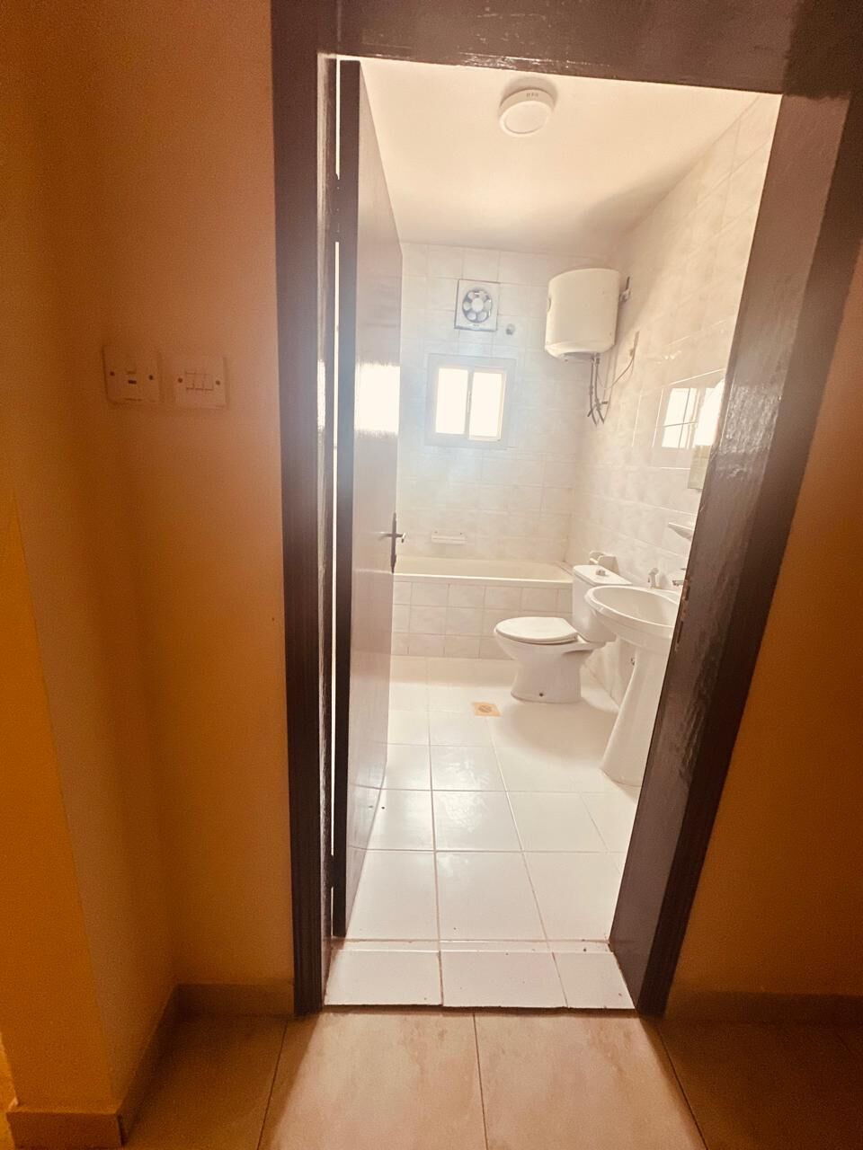 Mahooz, Apartments, Flats, Houses & Villas, BHD 350/month,  Furnished,  2 BR,  FURNISHED TWO BEDROOM FLAT FOR RENT IN MAHOOZ