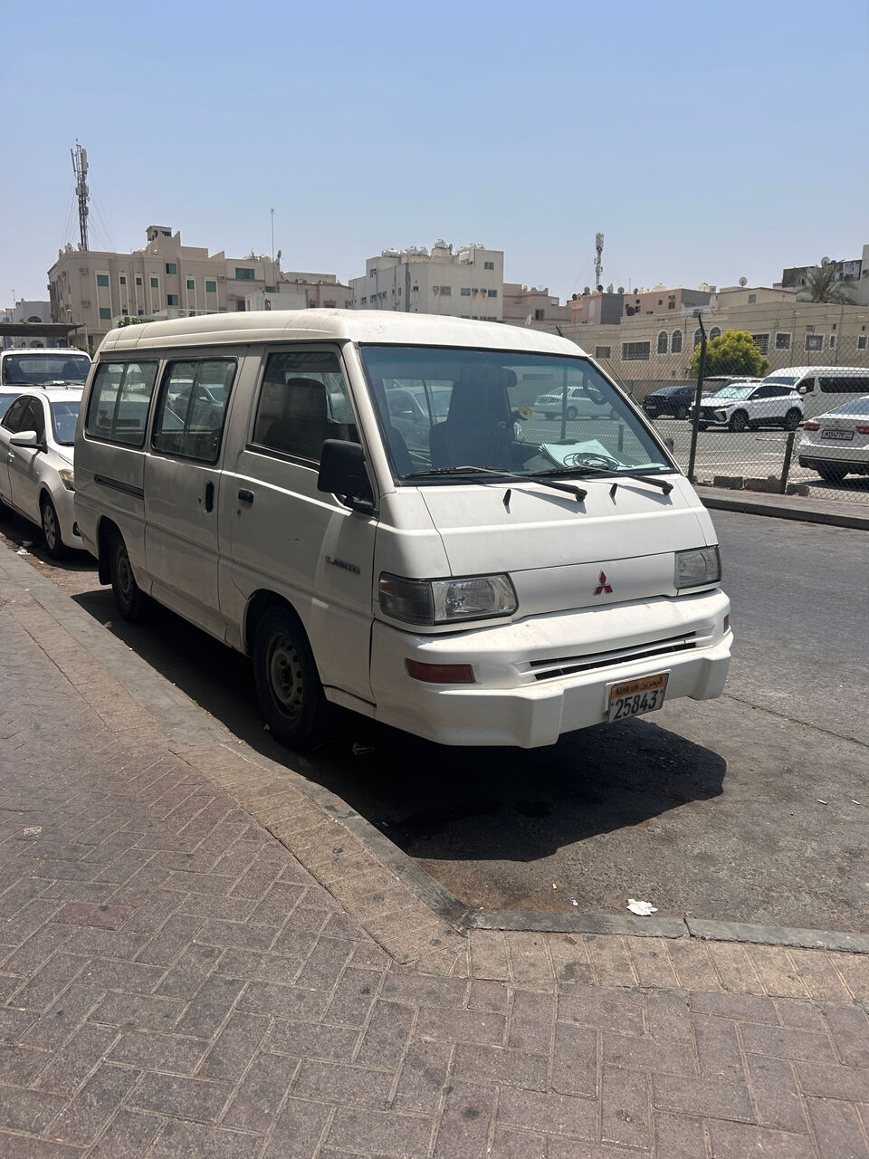 Manama, Vehicles, Cars & Trucks , BHD 850,  Mitsubishi L300,  2007,  Manual,  2000000 KM,  850 Bhd