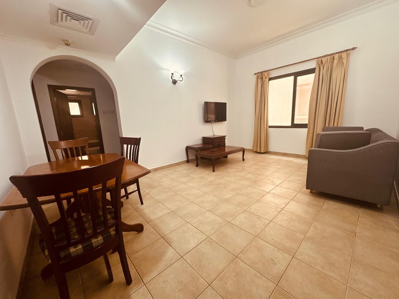 Mahooz, Apartments, Flats, Houses & Villas, BHD 280/month,  Furnished,  2 BR,  FURNISHED ONE BEDROOM FLAT FOR RENT IN MAHOOZ