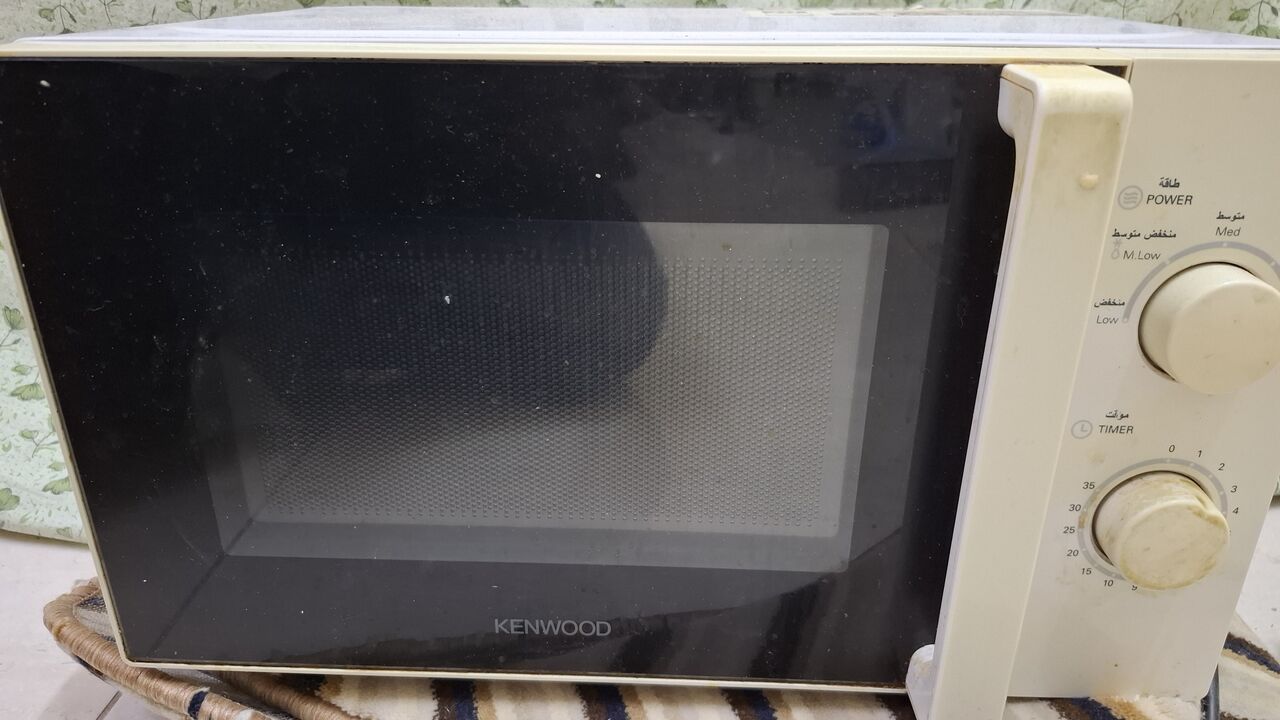 Al Jaradiyah, Appliances, SAR 99,  Urgent Sale Kenwood Microwave 20l 800w Manual