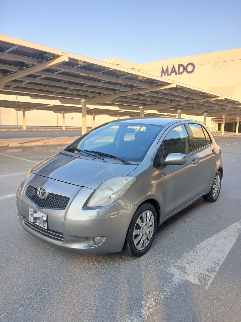 Muharraq, Vehicles, Cars & Trucks , BHD 1050,  Toyota Yaris,  2007,  Automatic,  200000 KM,   For Sale  Model (33761227)