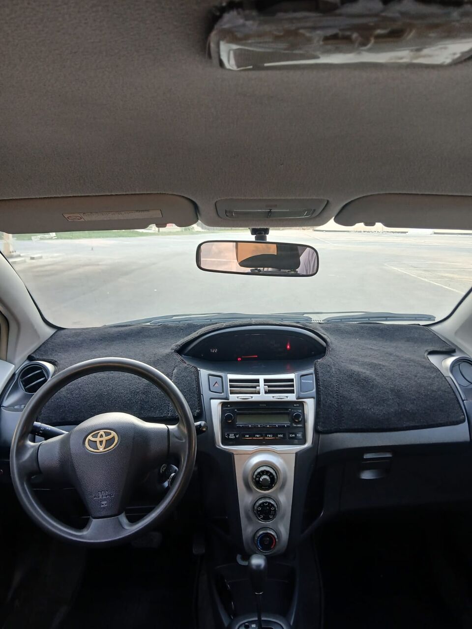 Muharraq, Vehicles, Cars & Trucks , BHD 1050,  Toyota Yaris,  2007,  Automatic,  200000 KM,   For Sale  Model (33761227)