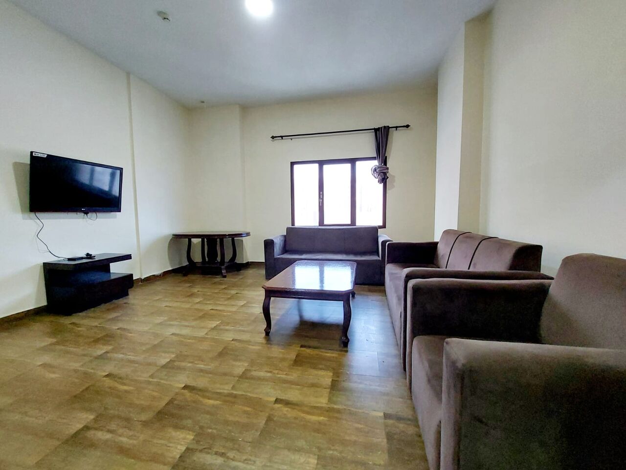 Hoora, Apartments, Flats, Houses & Villas, BHD 280/month,  Furnished,  2 BR,  SPECIAL OFFER!ONE MONTH RENT FREE/2 BEDROOM FLAT IN HOORA