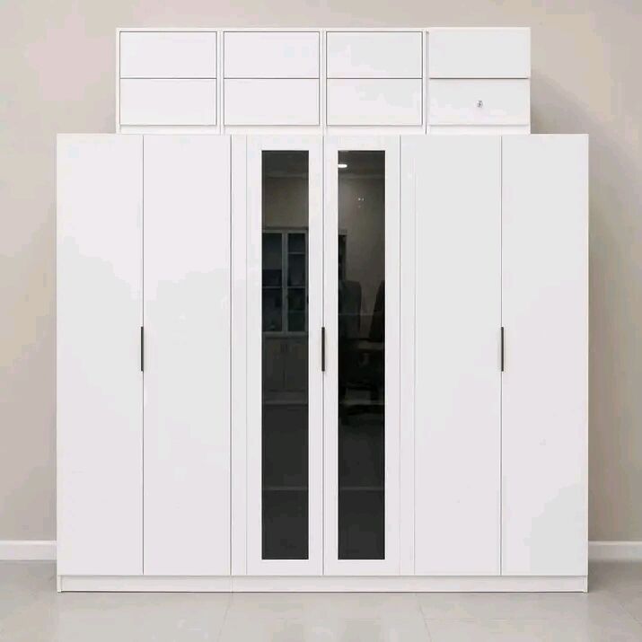 Jeddah, Furniture, SAR 1,  Classic And Durable Wardrobe Available At Reasonable Price